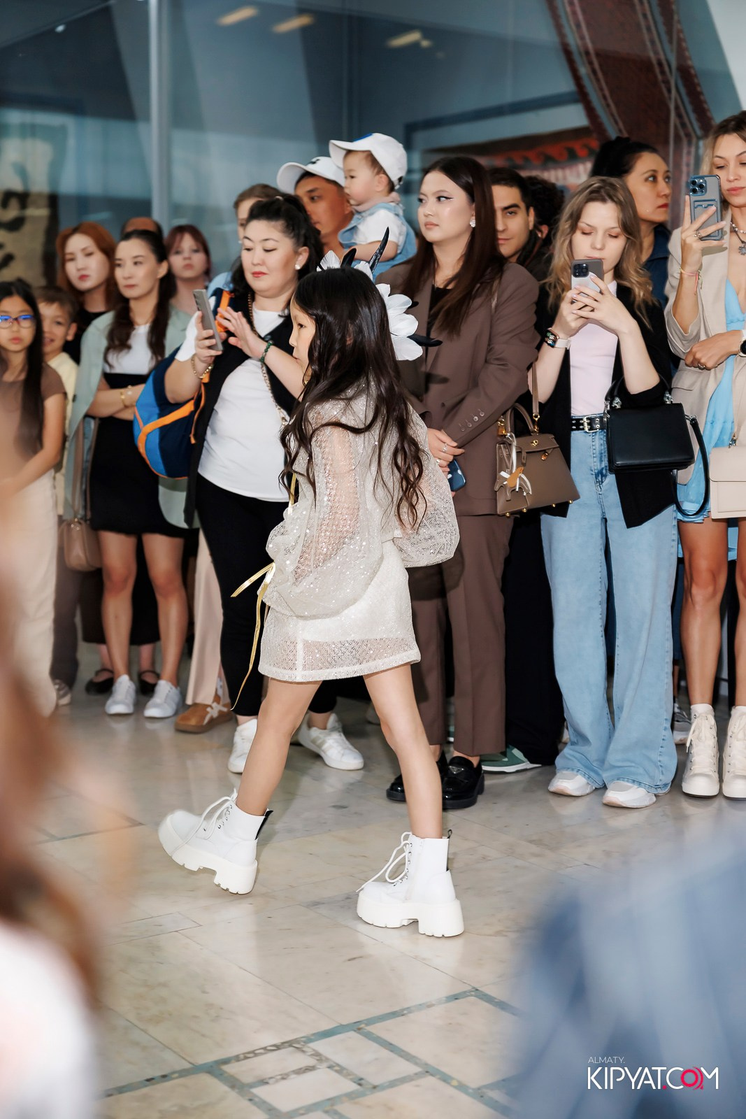 JUNIOR MODELS SHOW. ПЕРФОМАНС НОЧЬ В МУЗЕЕ. КИПЯТКОМ АЛМАТЫ! Фотосъемка мероприятий в Алматы