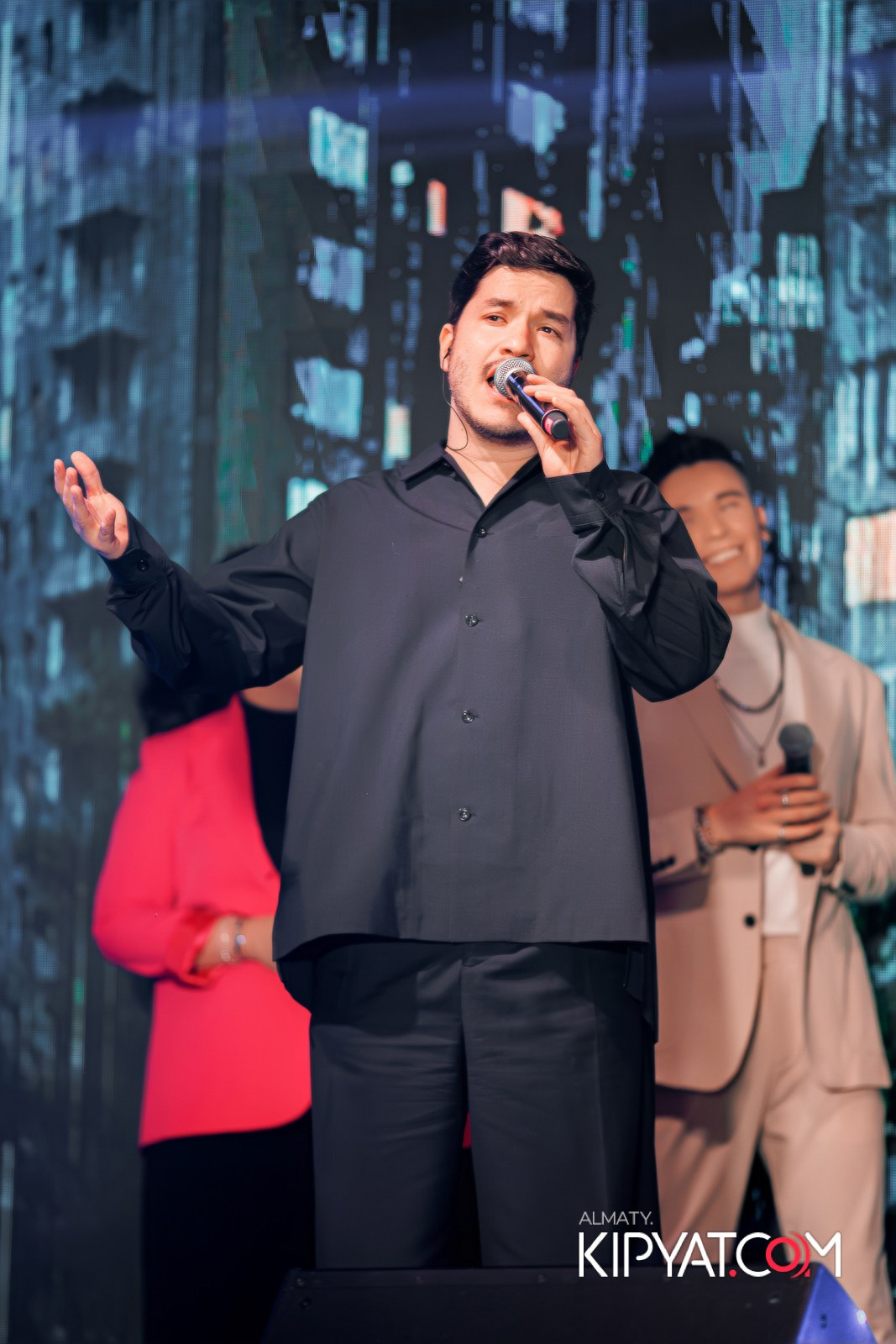 SANTA BARBARA — МЮЗИКЛ ДЖУЛИЯ. КИПЯТКОМ АЛМАТЫ!