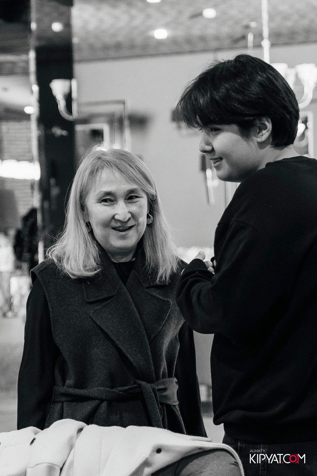 РЕСТОРАН ВЕСЕЛИДЗЕ НА АБАЯ. КИПЯТКОМ АЛМАТЫ!