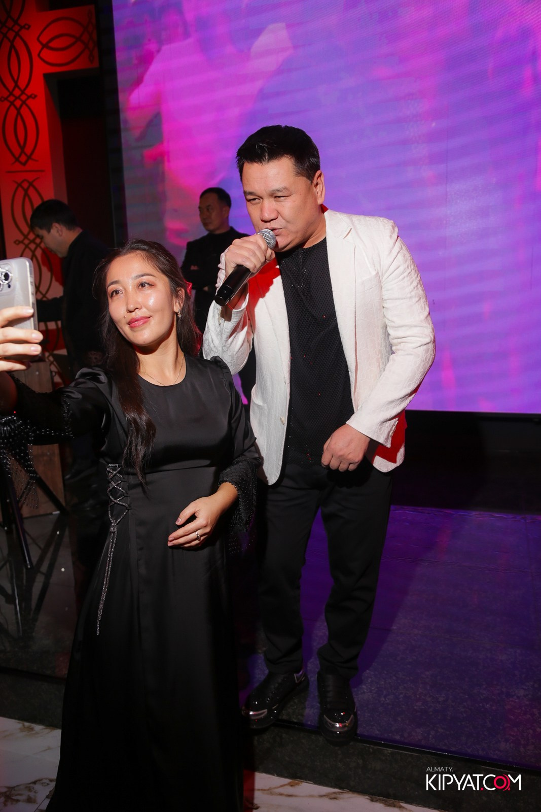 РЕСТОРАН РАХАТ. КИПЯТКОМ АЛМАТЫ!