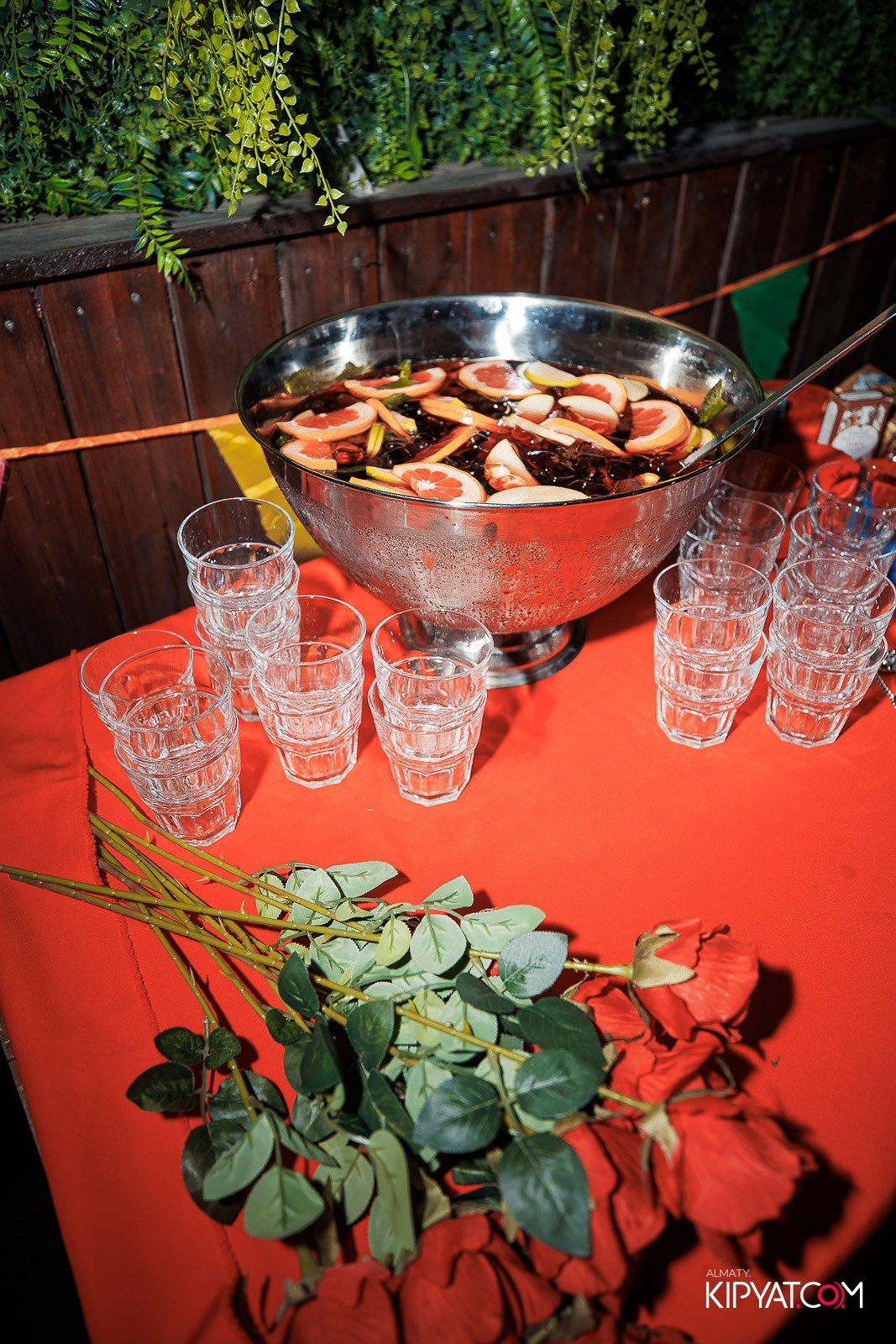 OLOVO BAR НА САТПАЕВА. КИПЯТКОМ АЛМАТЫ!