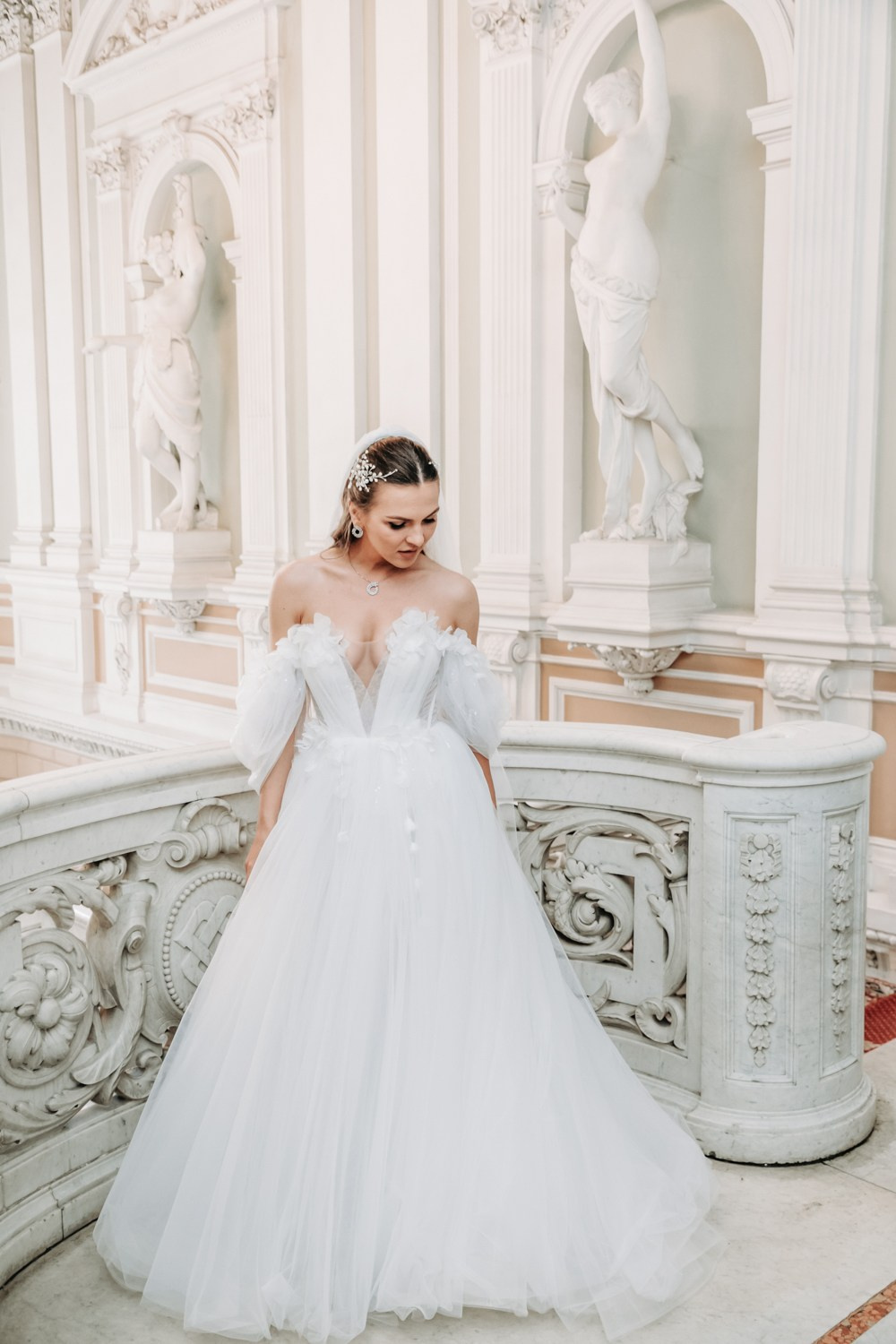 Свадебный фотограф в Санкт Петербурге, Москве. Фотограф крещение венчание в Петербурге! Помогает подобрать храм и посоветовал душевного батюшку в СПб