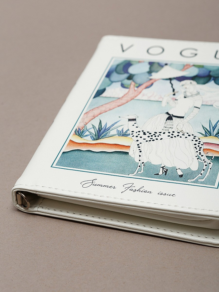 Сумка-клатч. Контент фотограф, съемка для маркетплейсов, фуд съемка и репортажи в Новосибирске Ралия Галеева