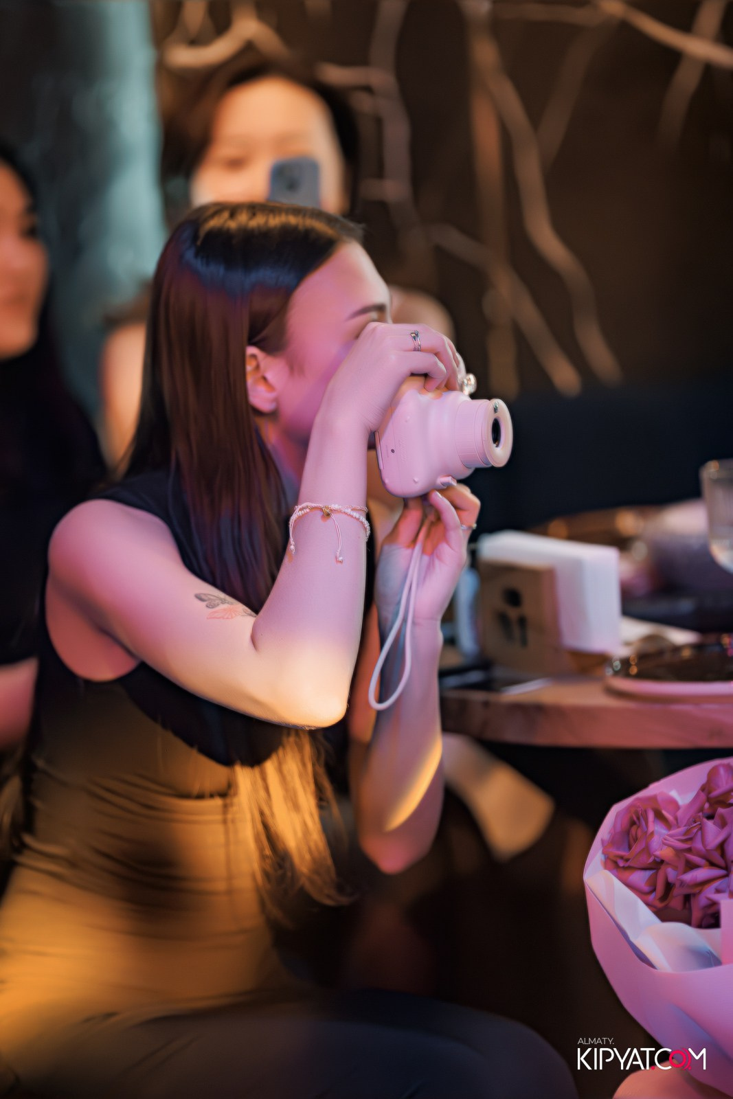 MOOD KARAOKE & TERRACE. КИПЯТКОМ АЛМАТЫ!