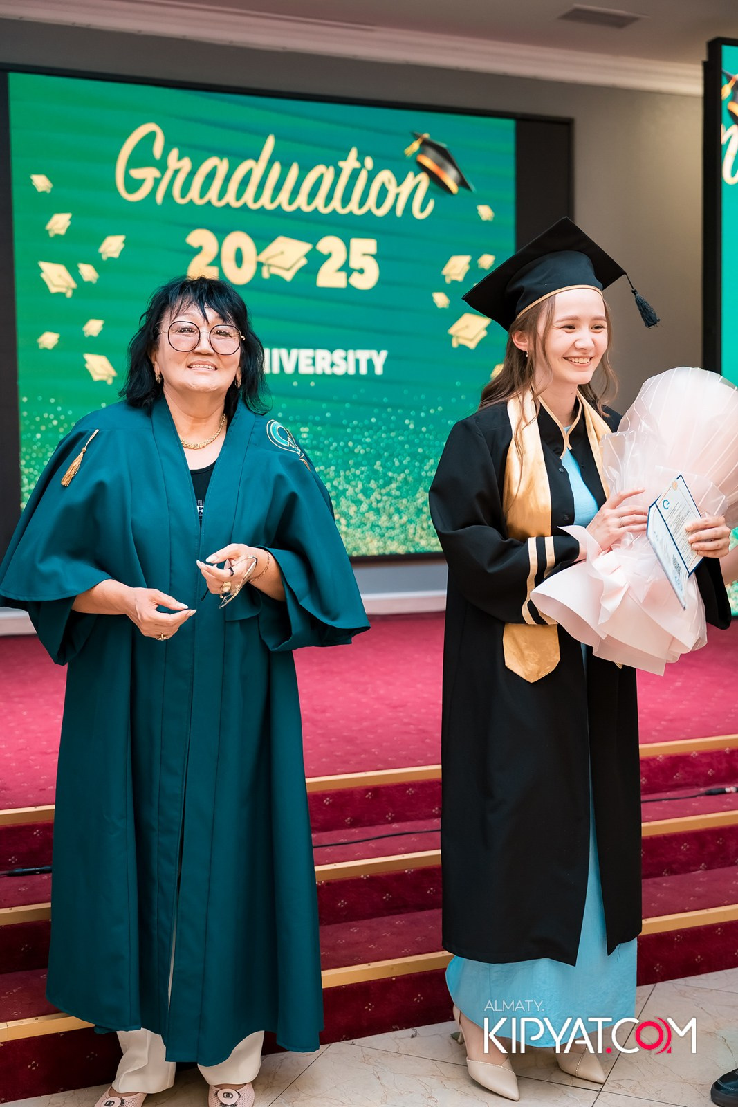 GRADUATION 2025 Q UNIVERSITY. КИПЯТКОМ АЛМАТЫ!