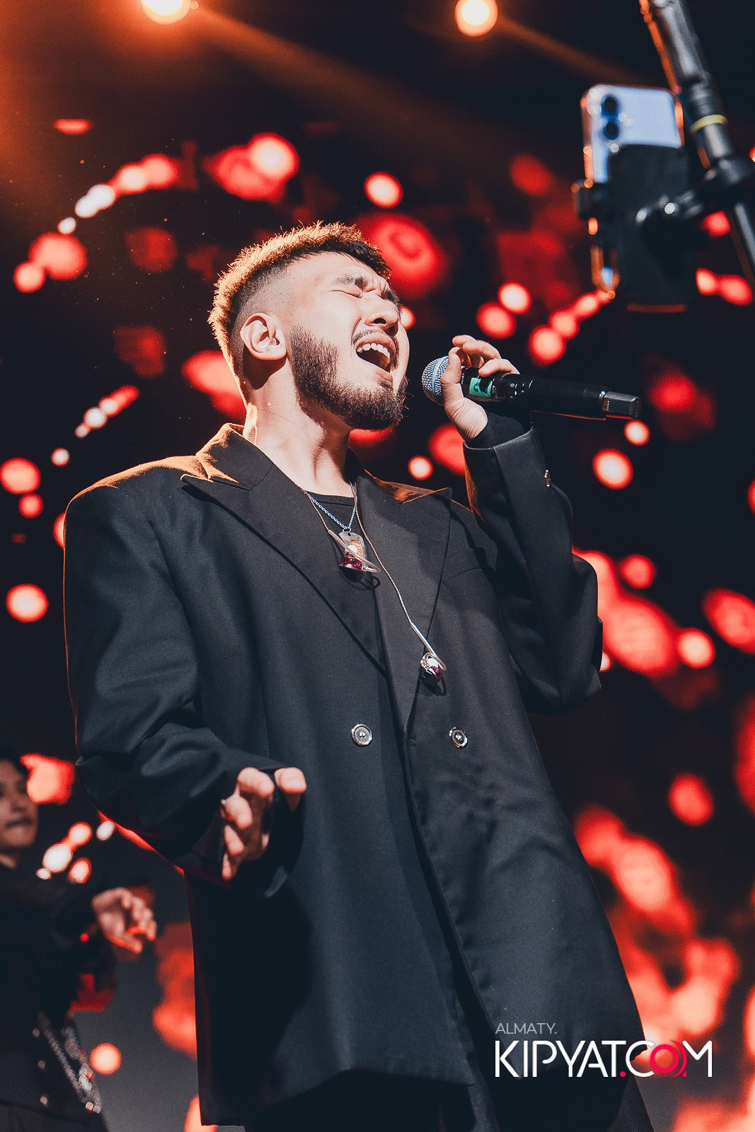 QUEEN. КИПЯТКОМ АЛМАТЫ!