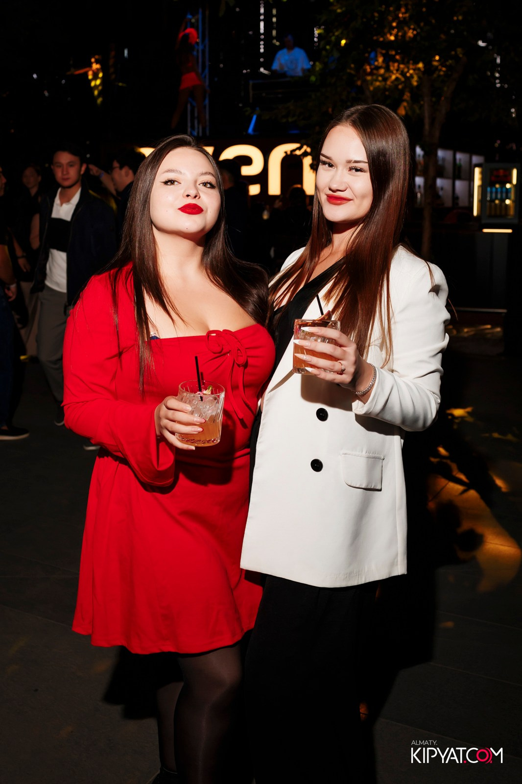 EVENT BAR. КИПЯТКОМ АЛМАТЫ!