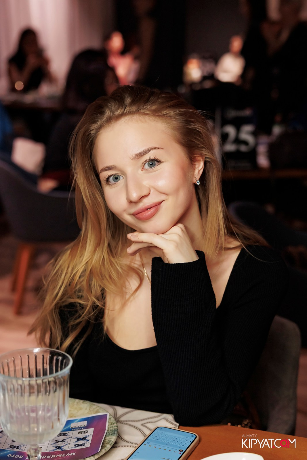 МУЗЫКАЛЬНОЕ ЛОТО В CAVIAR. КИПЯТКОМ АЛМАТЫ! Фотосъемка мероприятий в Алматы