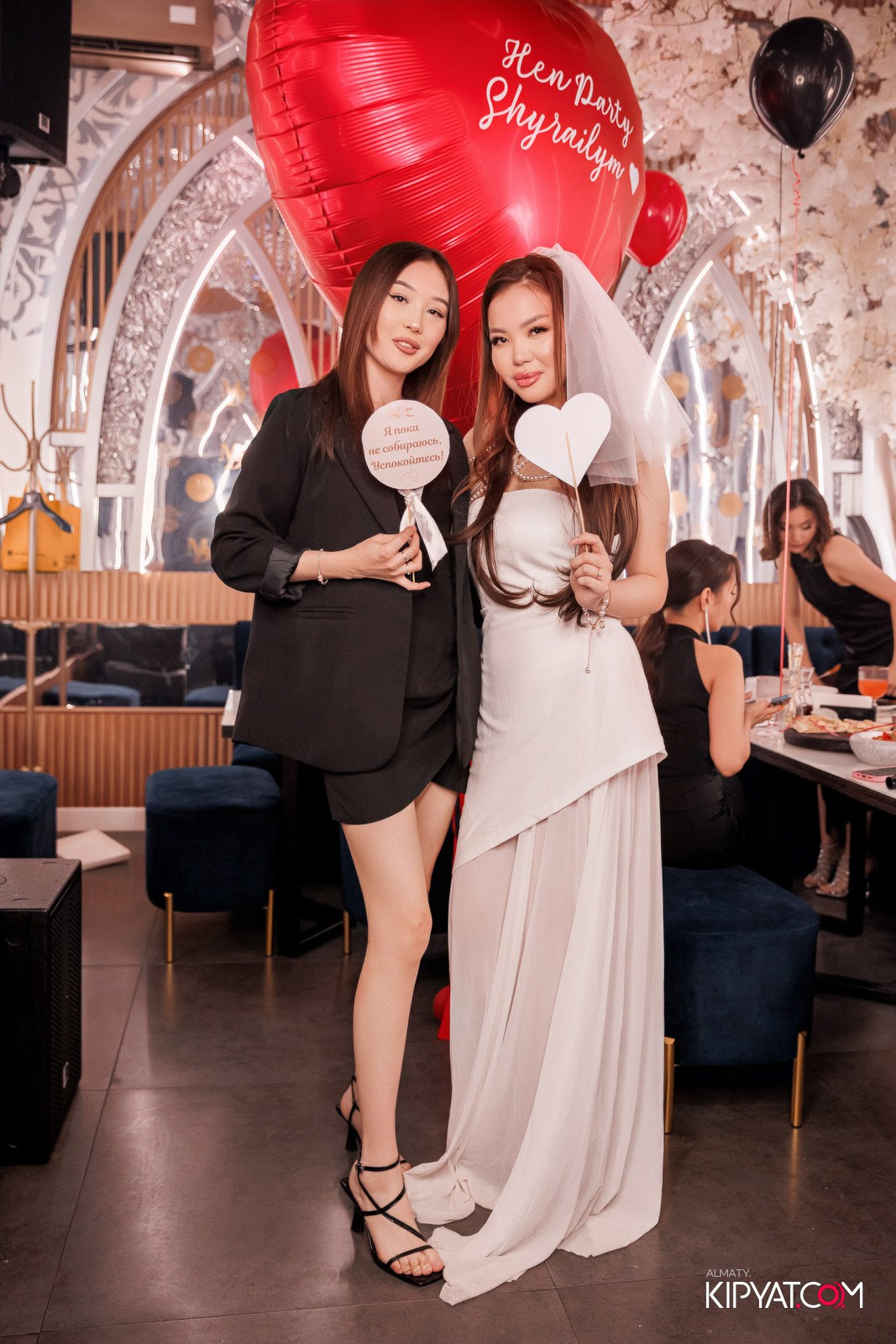 MOOD KARAOKE & TERRACE. КИПЯТКОМ АЛМАТЫ!