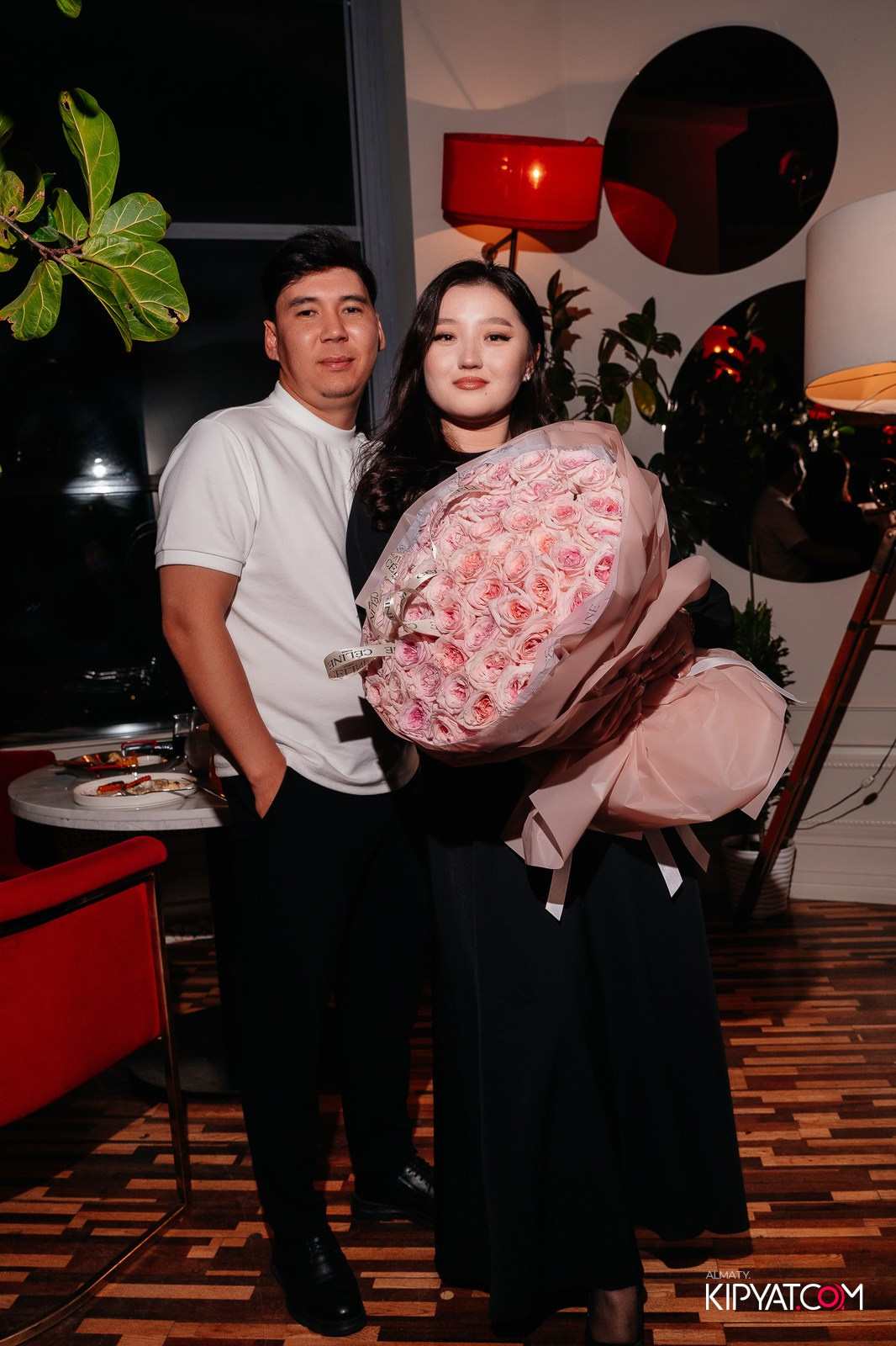 РЕСТОРАН BARFLY. КИПЯТКОМ АЛМАТЫ!