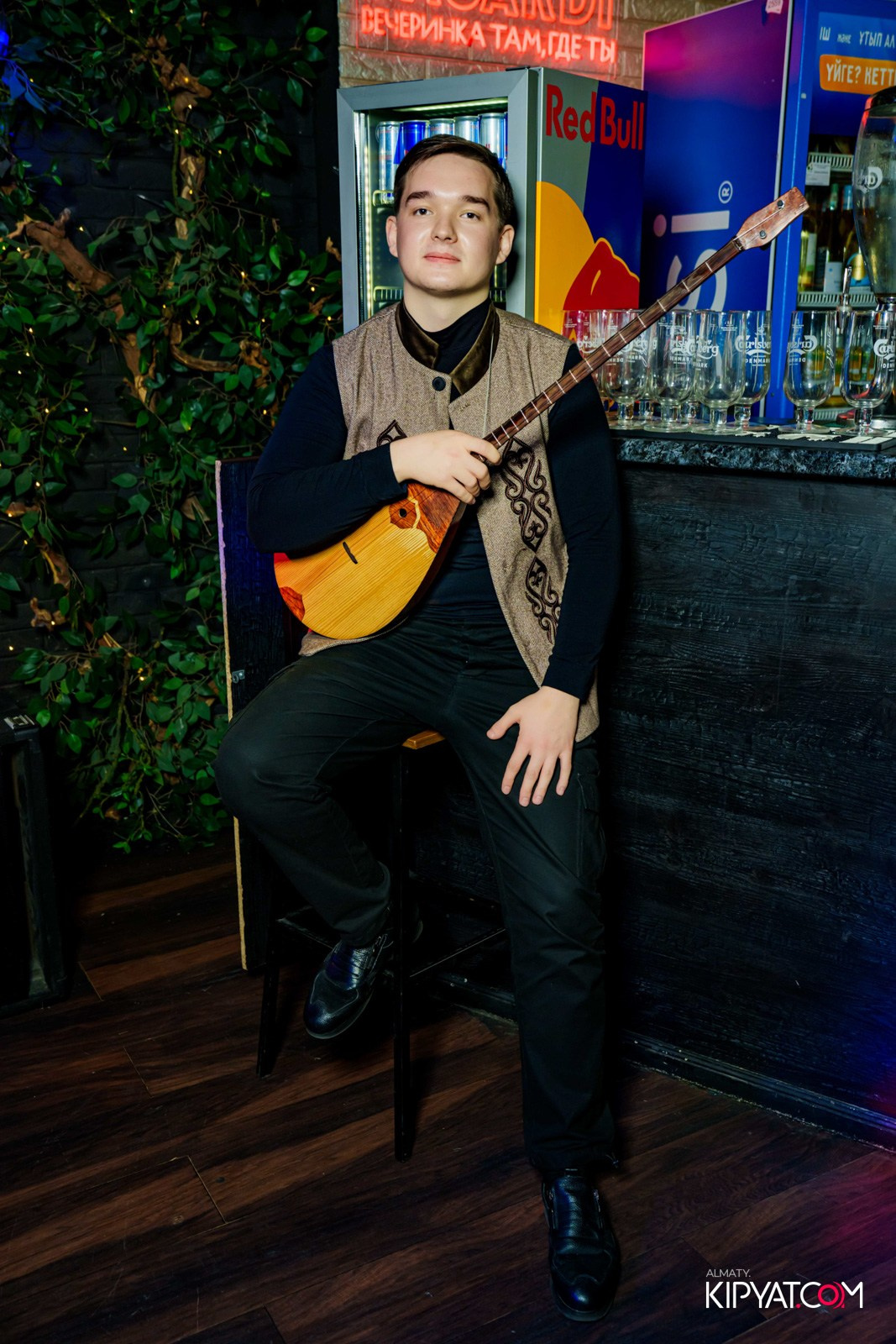 УХО И МЕДВЕДЬ НА САИНА. КИПЯТКОМ АЛМАТЫ!