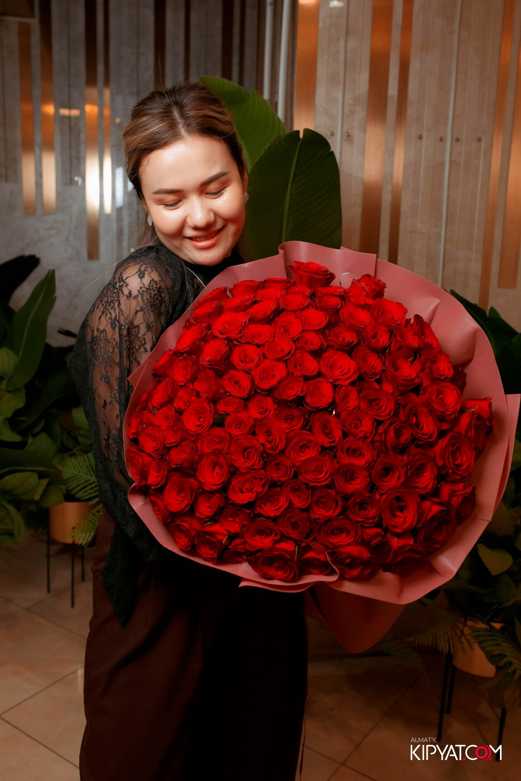 УХО И МЕДВЕДЬ НА КУРМАНГАЗЫ. КИПЯТКОМ АЛМАТЫ! Фотосъемка мероприятий в Алматы