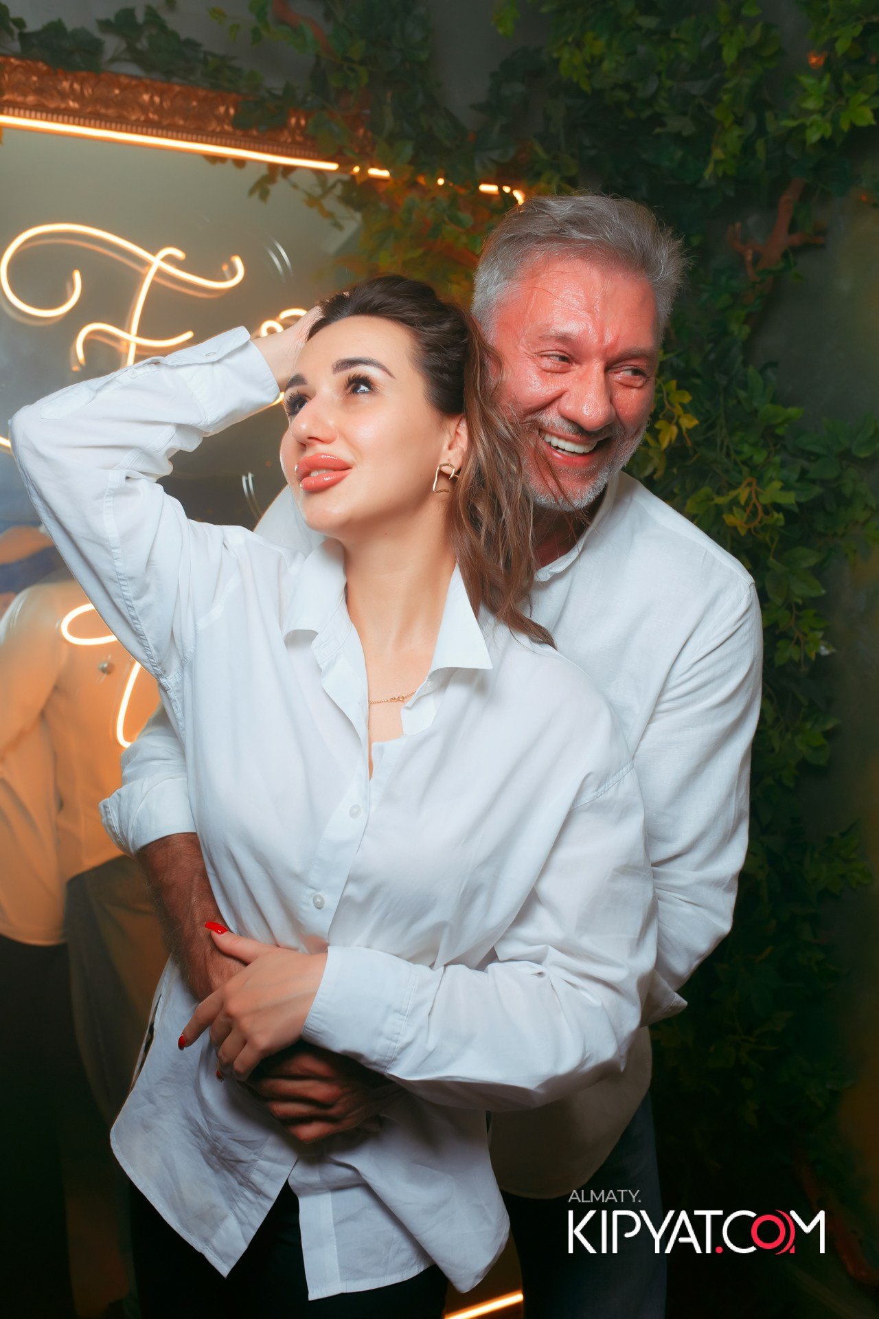 УХО И МЕДВЕДЬ НА САИНА. КИПЯТКОМ АЛМАТЫ!