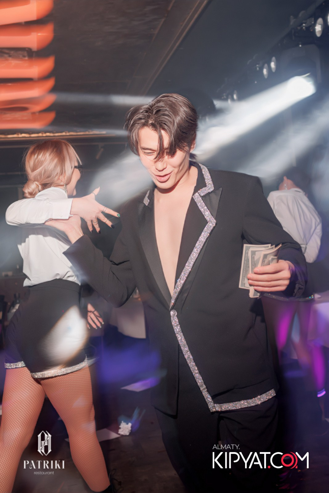 PATRIKI RESTAURANT. КИПЯТКОМ АЛМАТЫ!