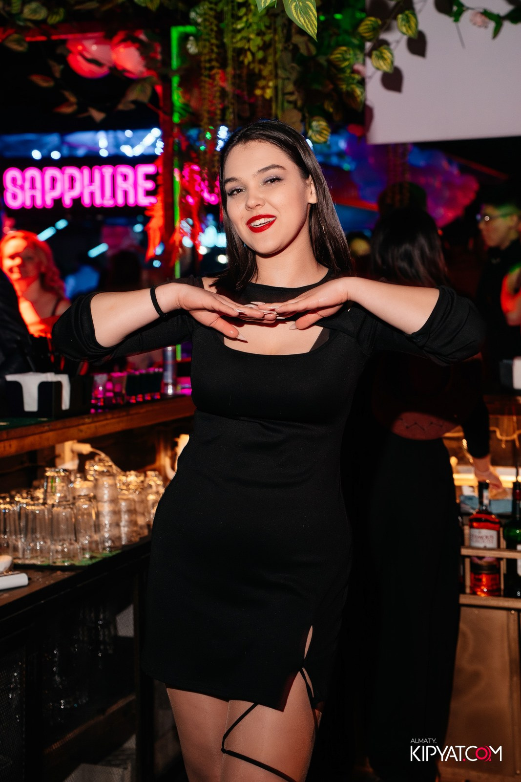 SKY BAR. КИПЯТКОМ АЛМАТЫ!