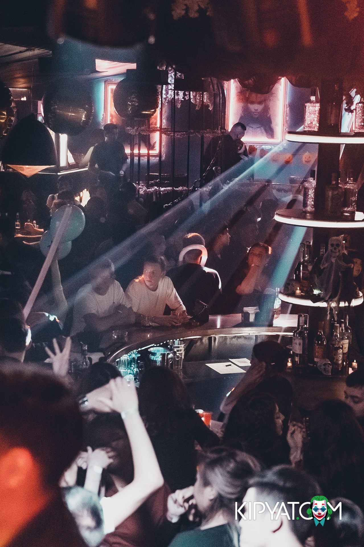 UYAT EMES BAR. КИПЯТКОМ АЛМАТЫ!