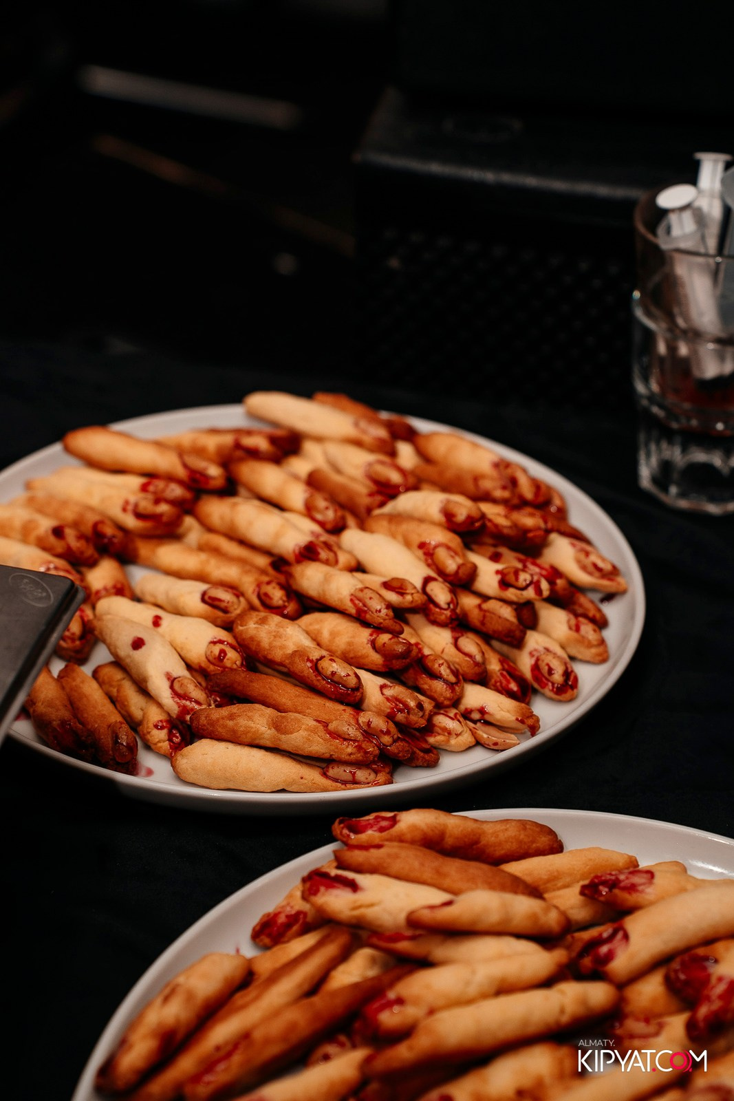 HALLOWEEN — ПИНТА MEGA ALMA-ATA. КИПЯТКОМ АЛМАТЫ!