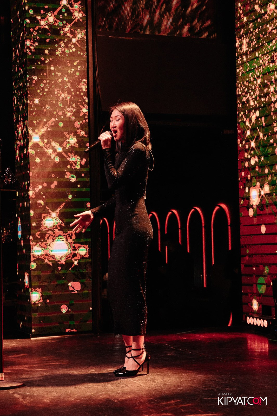 QUEEN. КИПЯТКОМ АЛМАТЫ!