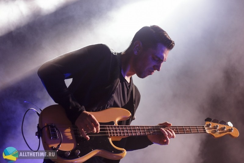 Tesla Boy. Магия музыки в кадре: Концертная Фотография