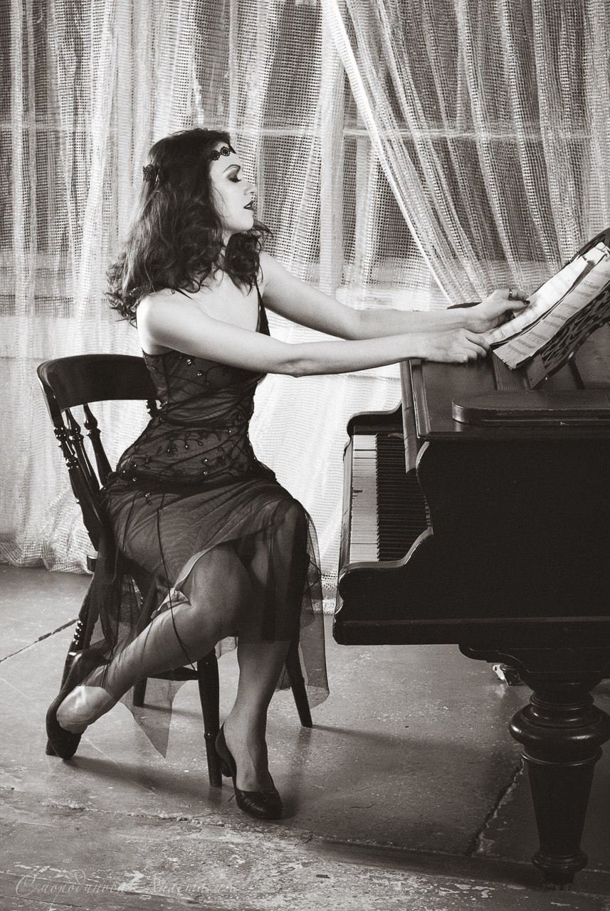 Фотосессия в стиле: черно белое. Визажист стилист в Астане Надежда Топникова