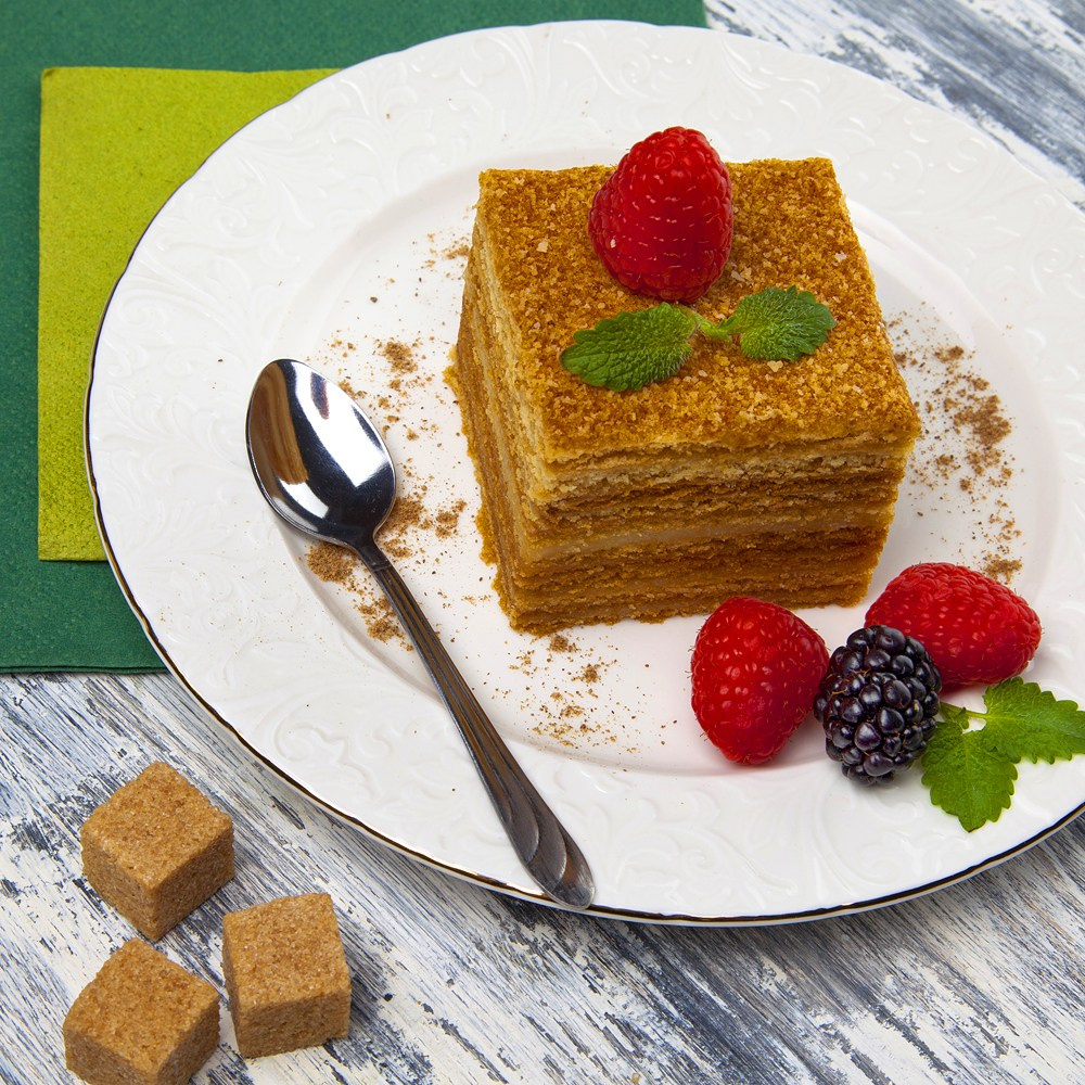 Рекламная съемка. Тортики. Фотограф Мария Кольцова