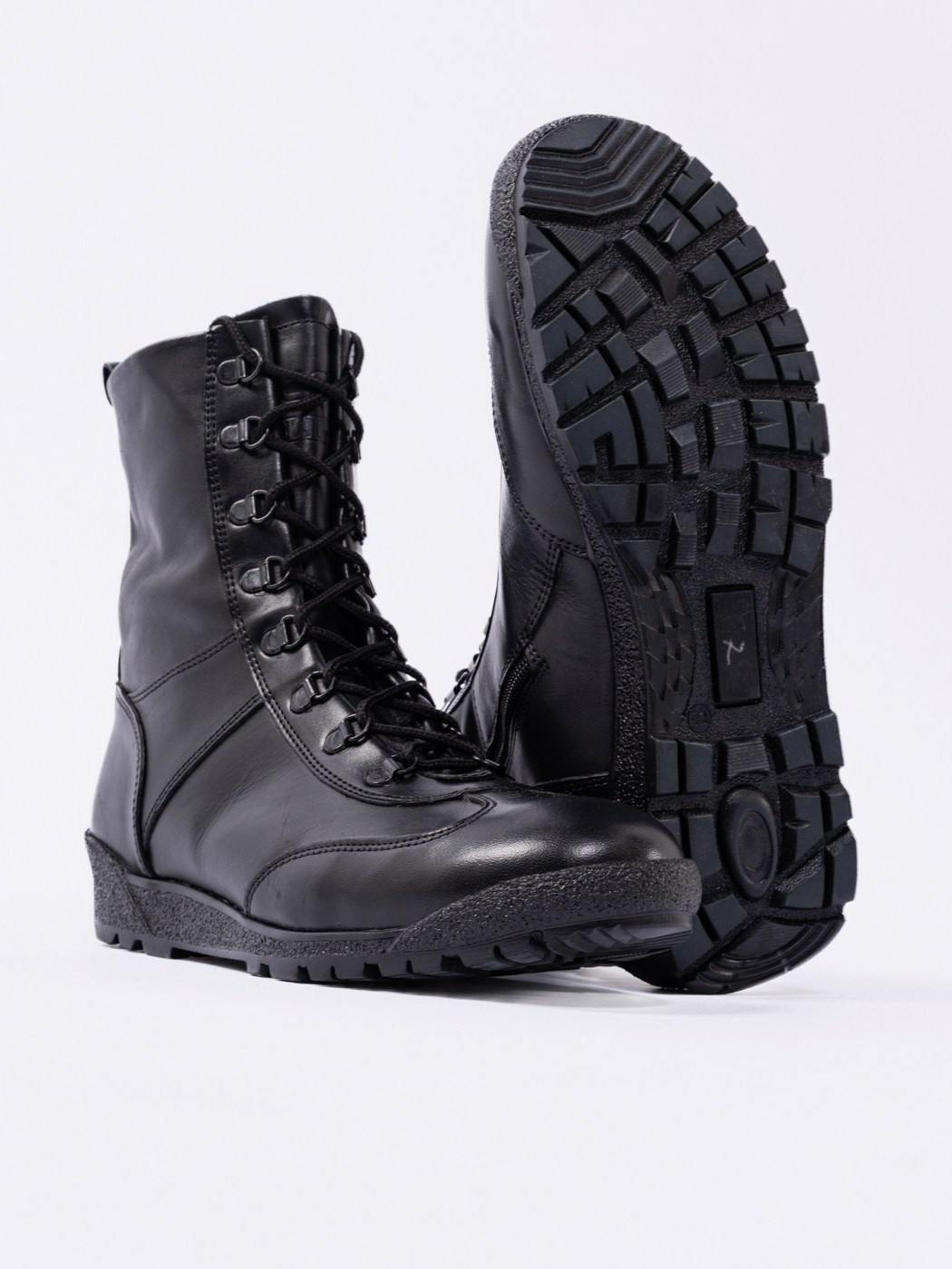 Фотосъемка ботинок для каталога маркетплейсов