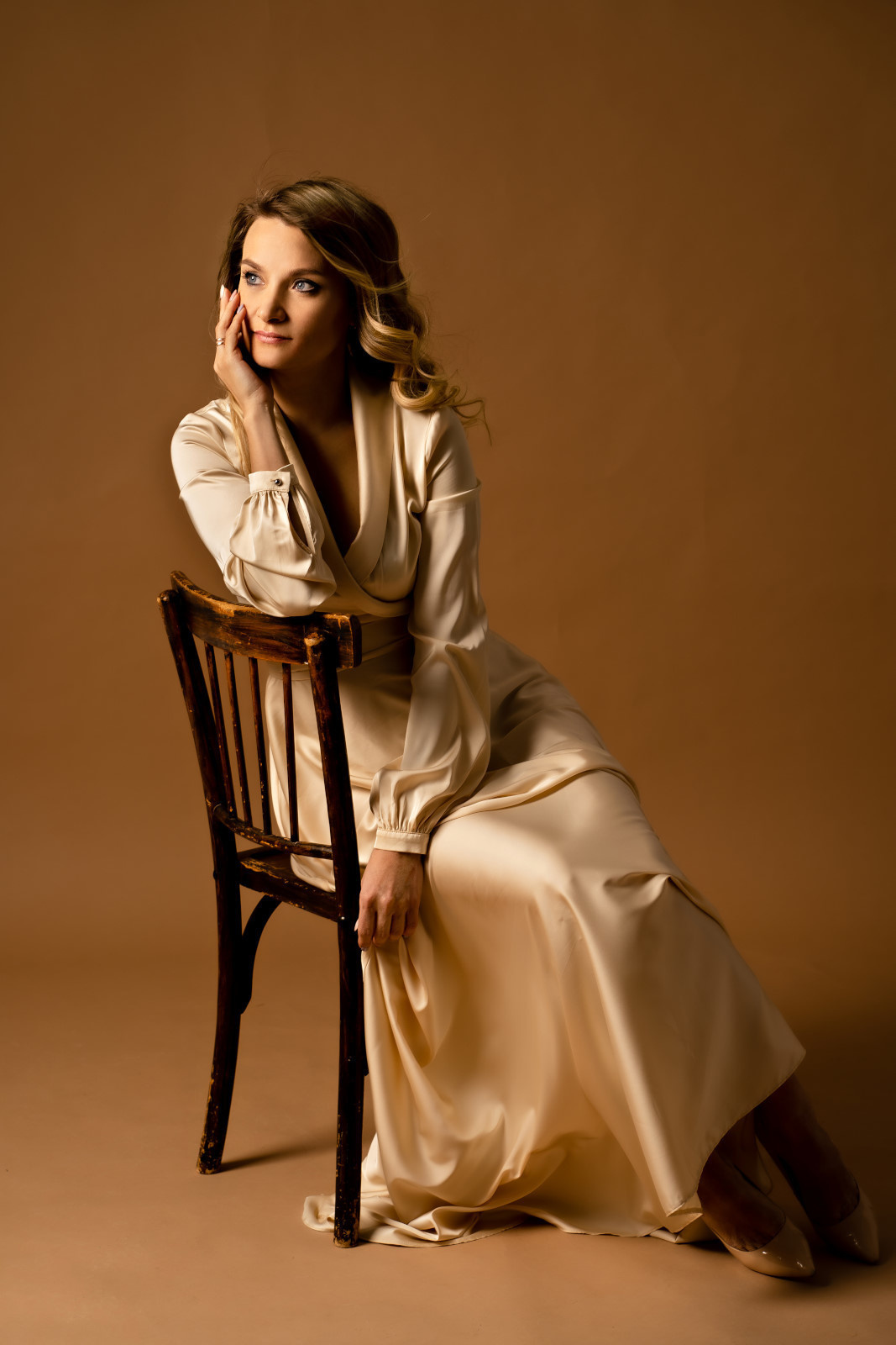 Фотосессия в студии Екатеринбург. Портретный фотограф в Москве, Московской области. Деловой портрет