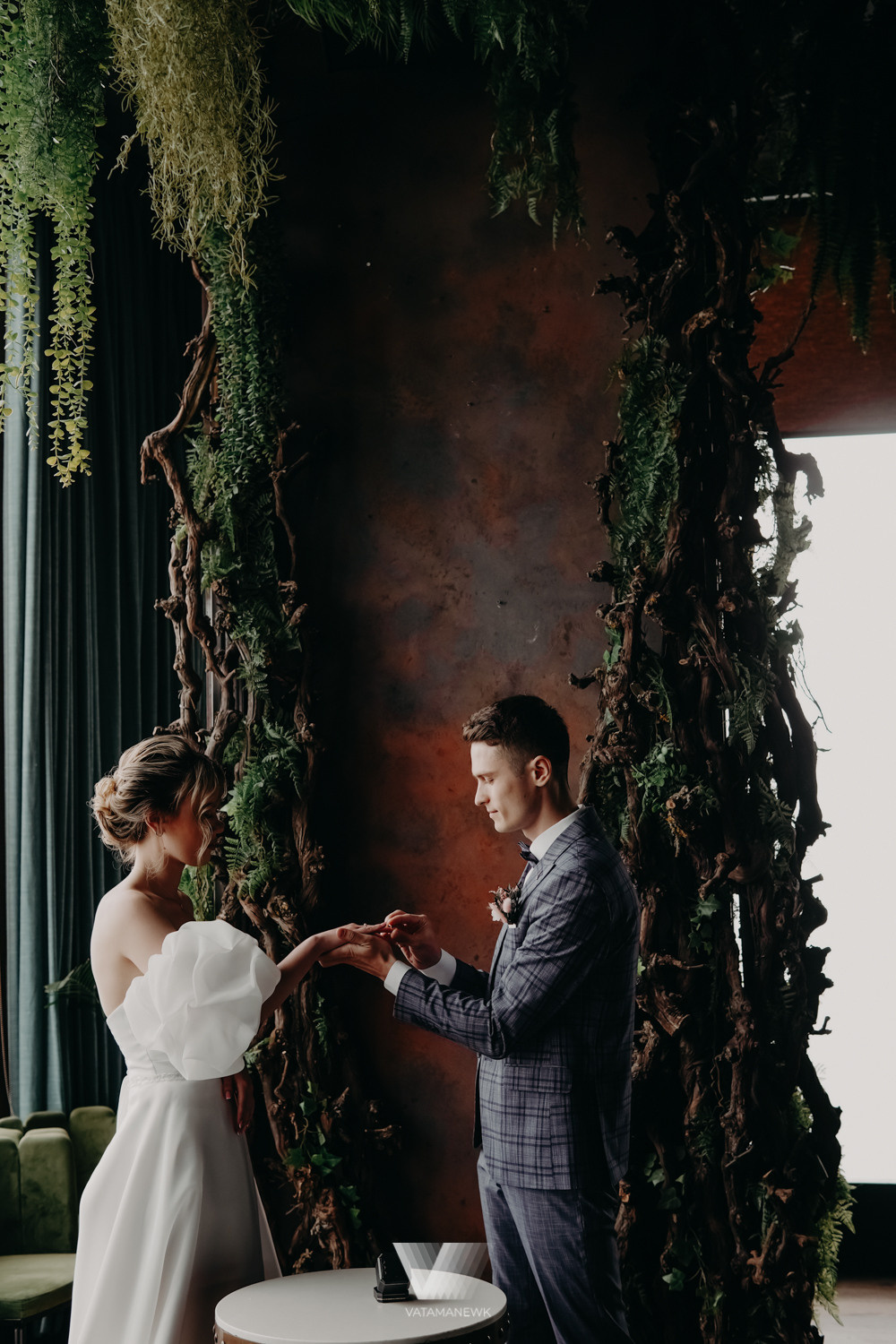 Развивая пламя. Фото | Видео Контент Мишель Ватаманюк