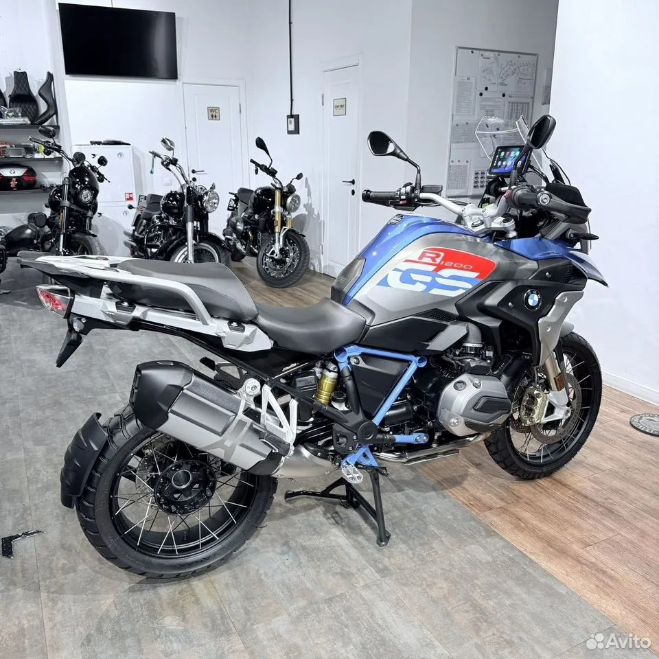 2017 ВМW R1200GS Rаllye. Hello Davidson, Москва. Только хорошие мотоциклы…