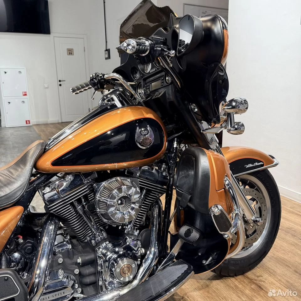 Купить Harley-Davidson 2008 HD Electra Glide Ultra (Anniversary Copper) (Touring) — подробнее на сайте. Hello Davidson, Москва. Только хорошие мотоциклы…