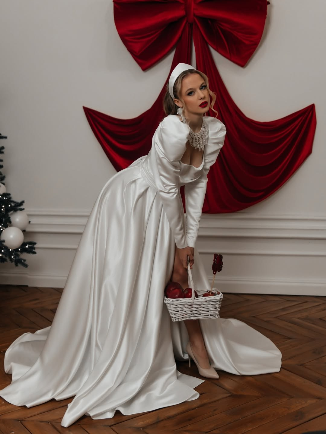 Женский портрет. Главная