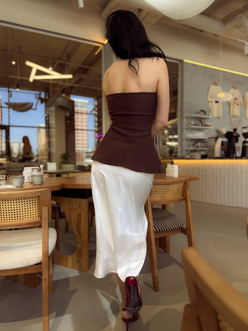 Елизавета К Размер S-М, Рост 169, Парраметры 89/71/100. LUNAPRO Дом стильных, сборных и индивидуальных съемок для брендов