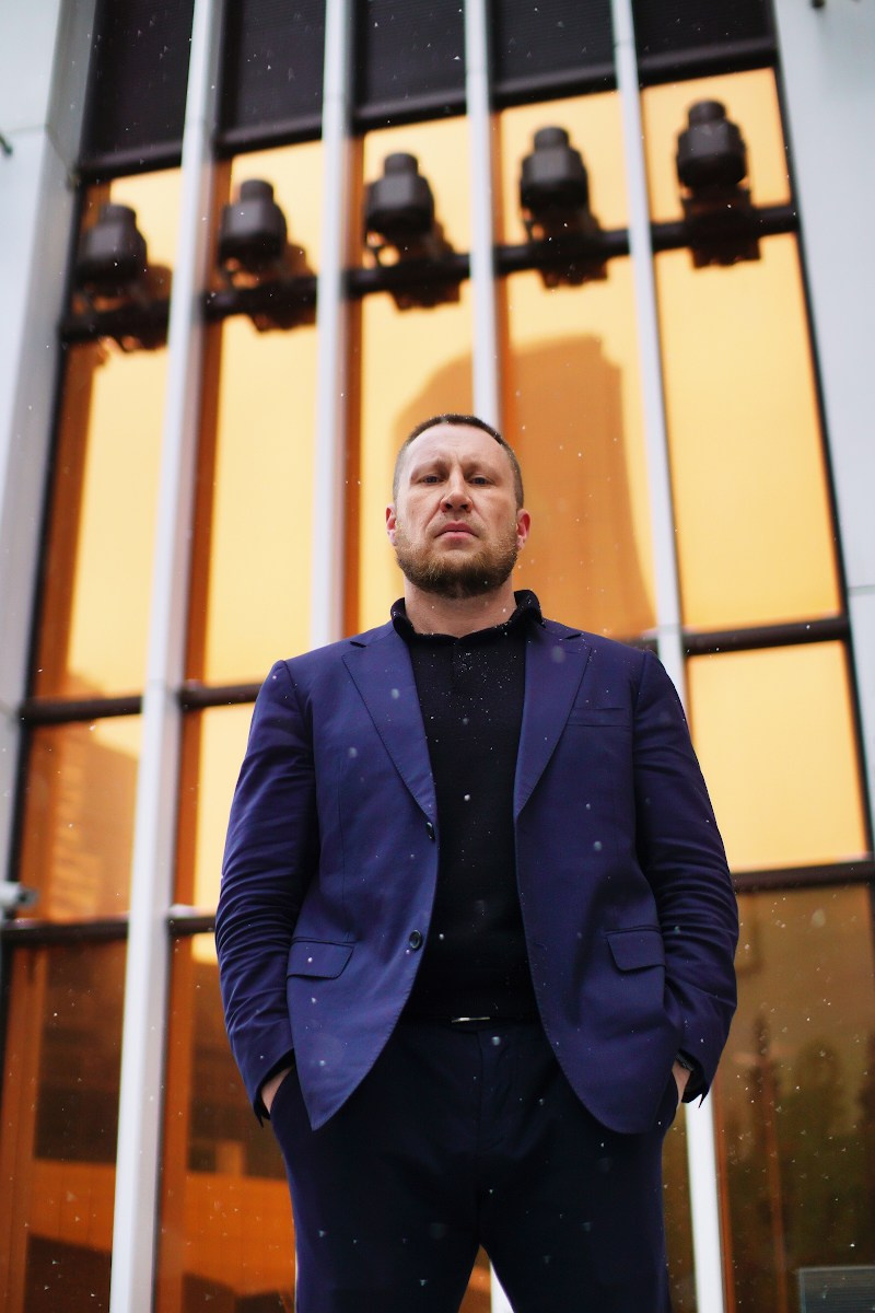 Уличная фотосессия, фотопрогулка, портрет, стрит фото. Репортажный фотограф в Москве Артём Соболев