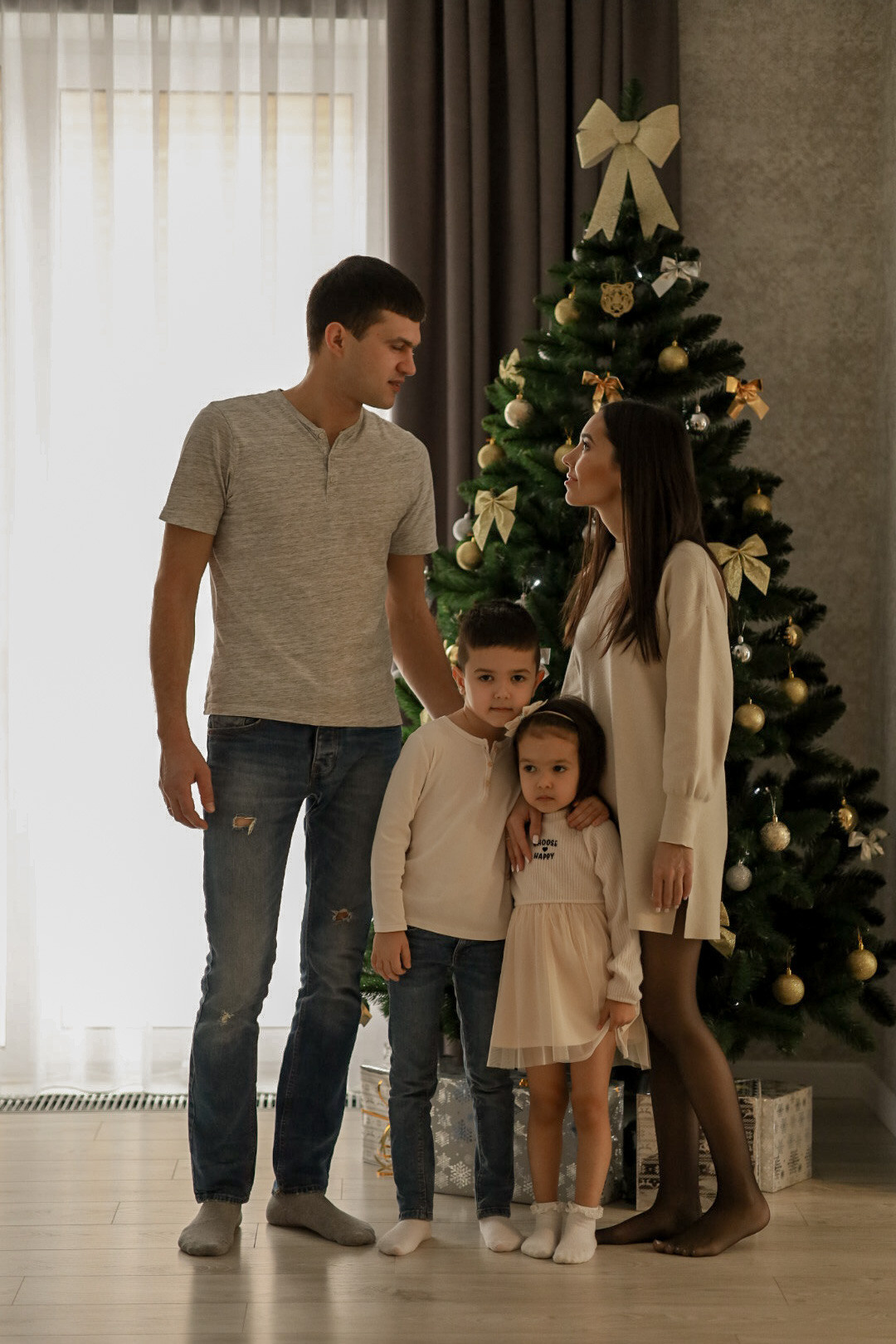 Семья Зариповых. Домашняя фотосессия. Фотографирую семьи, любовь и женский портрет