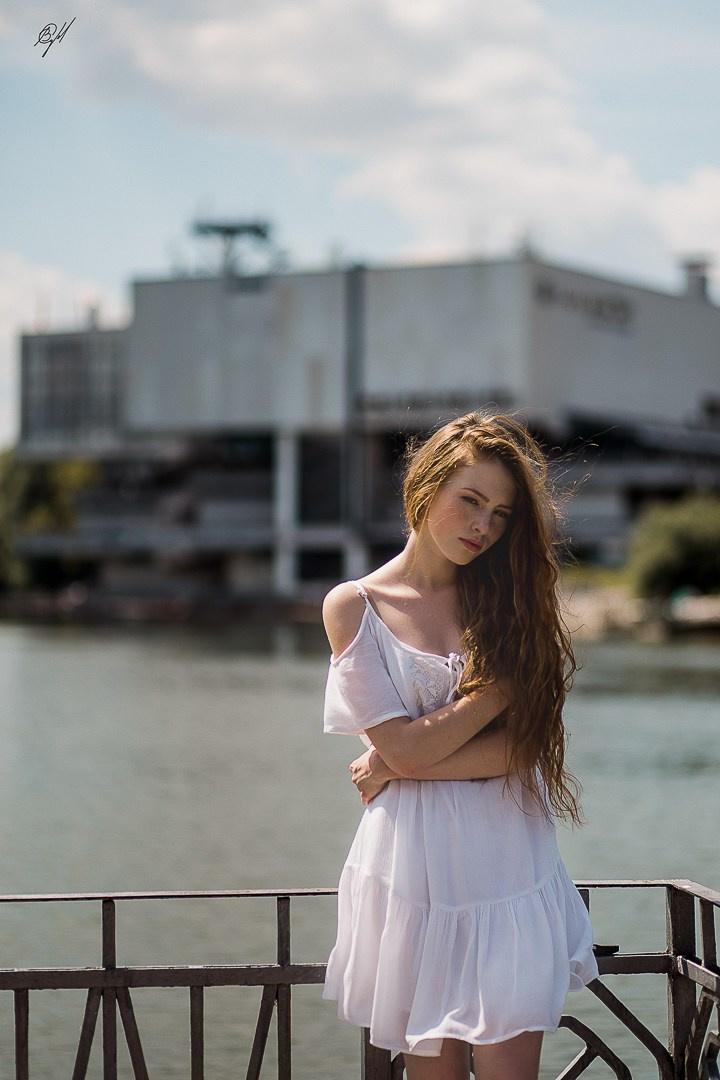 Рыжий Тамрон. Фотограф Виталий Сид: профессиональная фотосъемка, обучение и новости индустрии