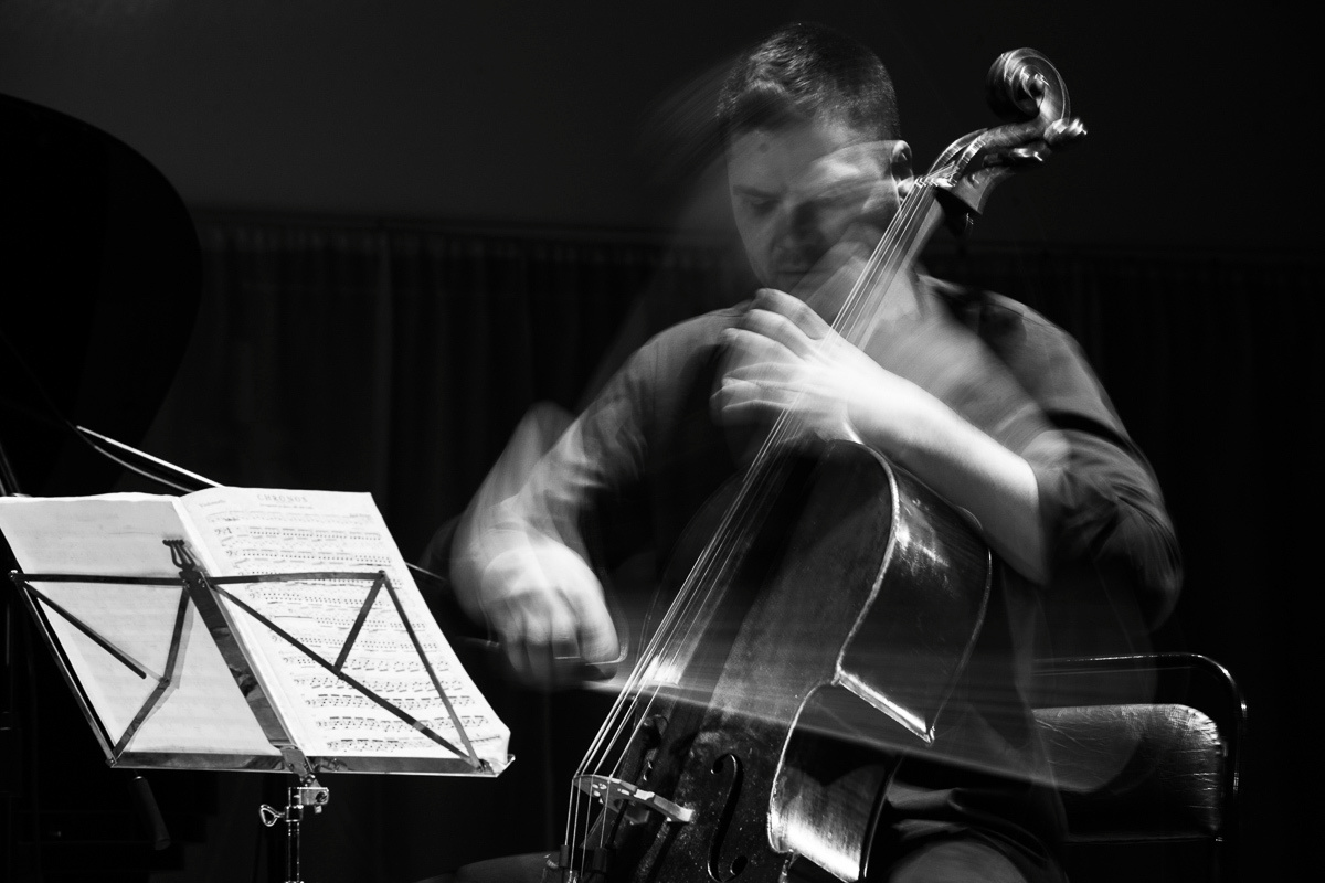 Фотограф Дмитрий Тур — профессиональная фотосъемка мероприятий и портретов в Москве и Московской области