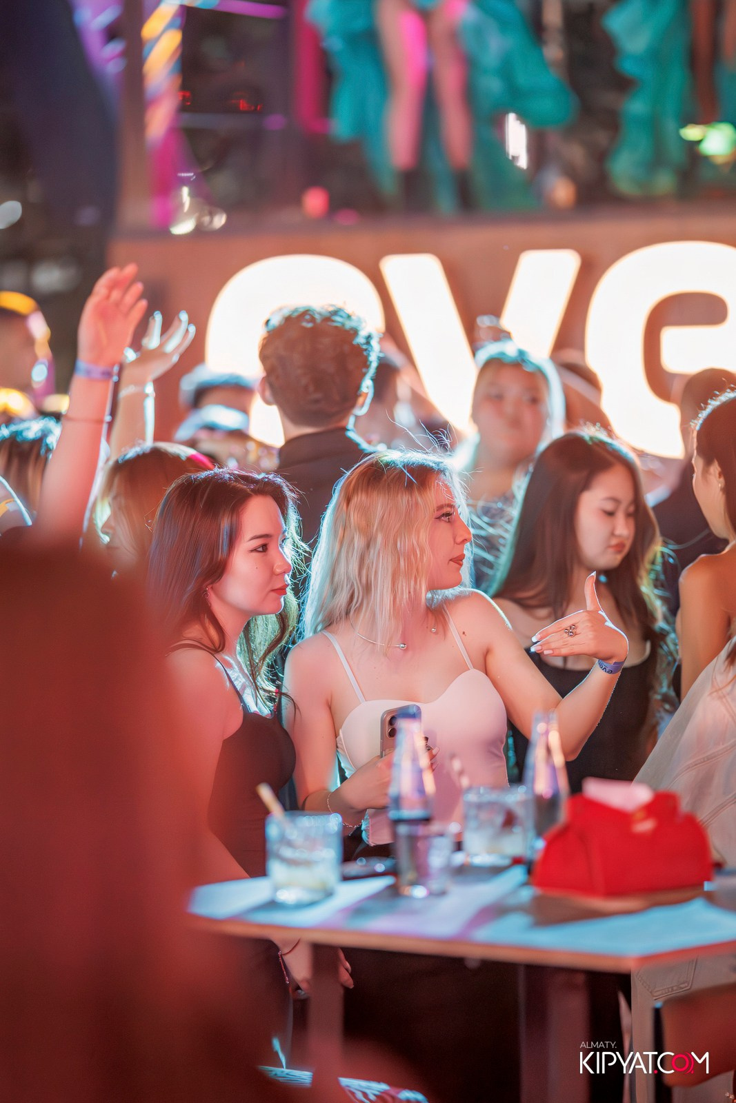 EVENT BAR. КИПЯТКОМ АЛМАТЫ!