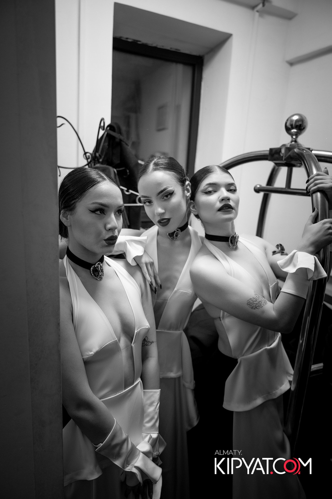 THE THEATER. КИПЯТКОМ АЛМАТЫ!