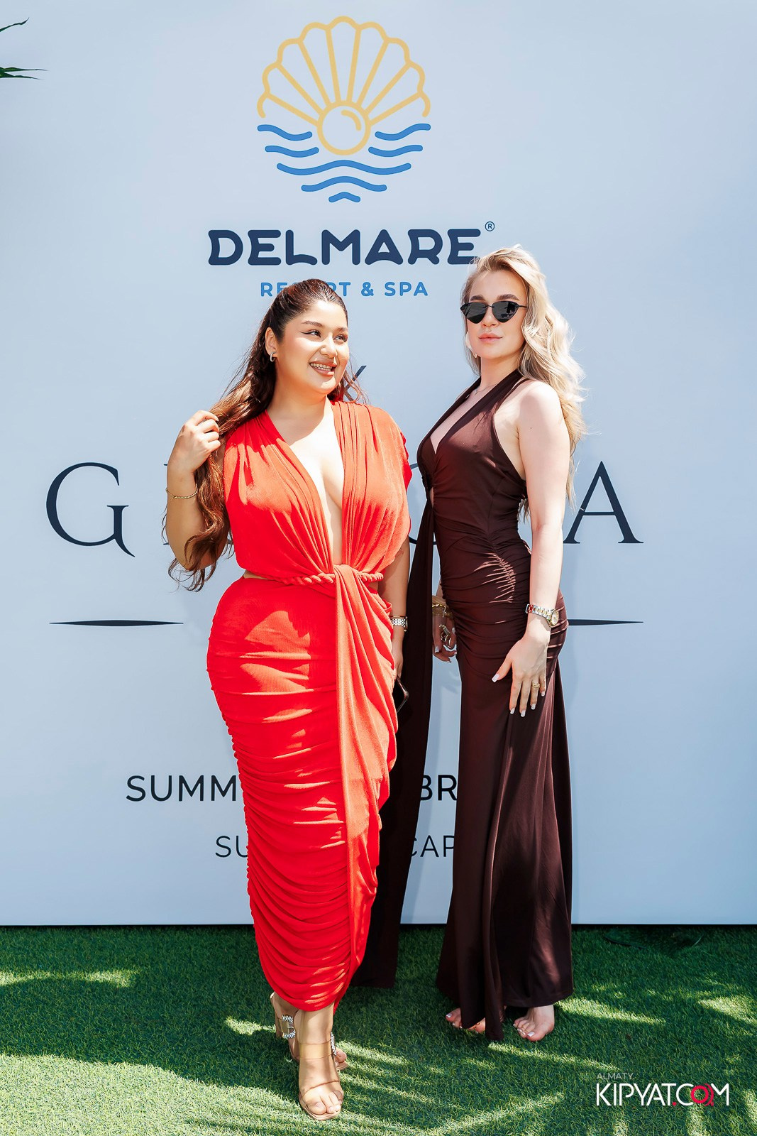 ЗАКРЫТАЯ ВЕЧЕРИНКА В ЧЕСТЬ ОТКРЫТИЯ СЕЗОНА SUMMER POOL BRUNCH. КИПЯТКОМ АЛМАТЫ! Фотосъемка мероприятий в Алматы