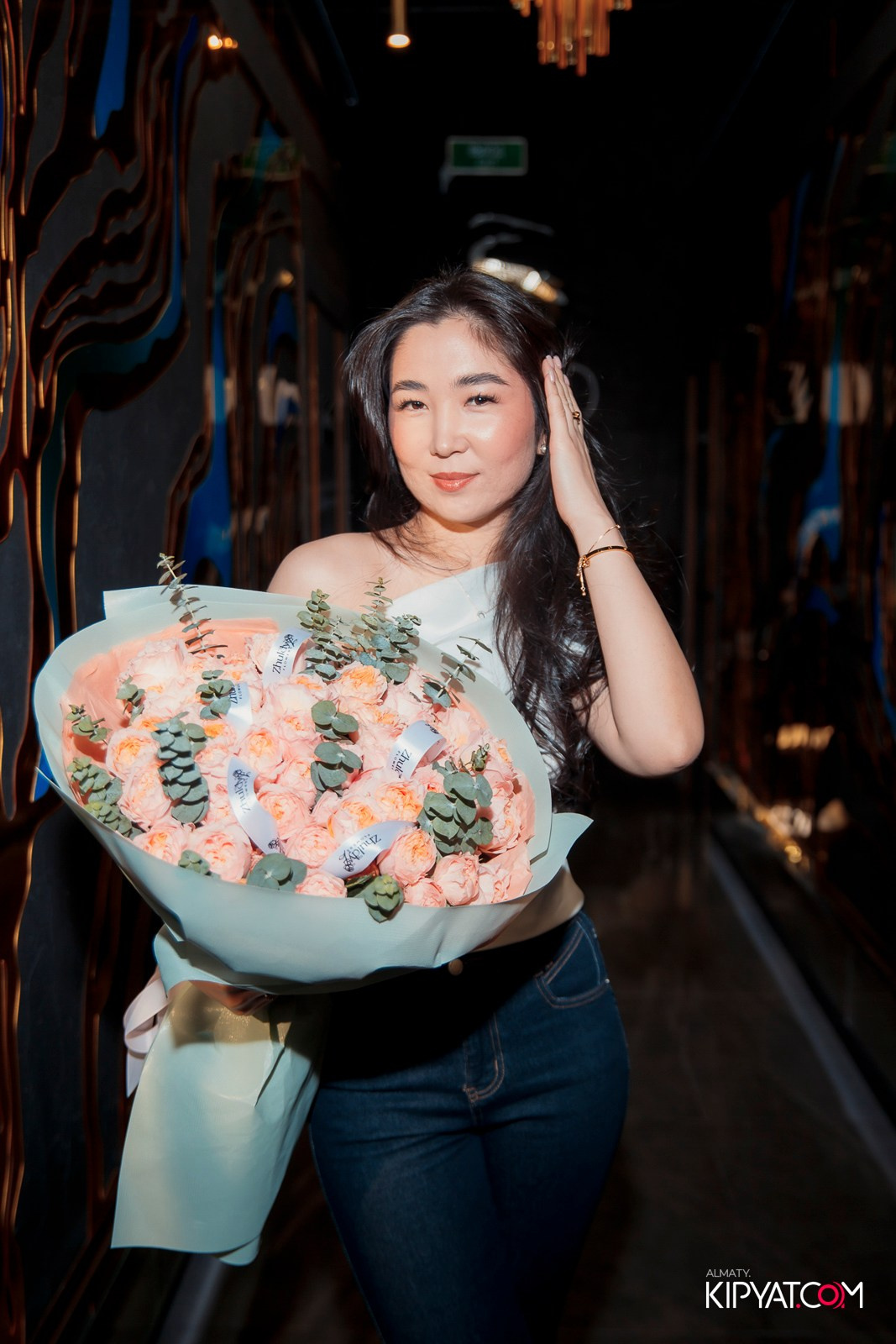 MOOD KARAOKE & TERRACE. КИПЯТКОМ АЛМАТЫ!