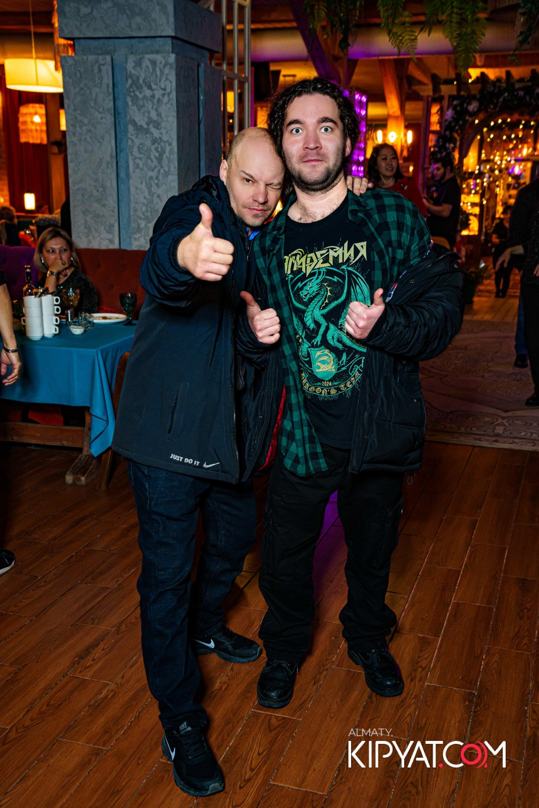 ГРУЗИНСКИЙ ДВОР НА КАБАНБАЙ БАТЫРА. КИПЯТКОМ АЛМАТЫ!