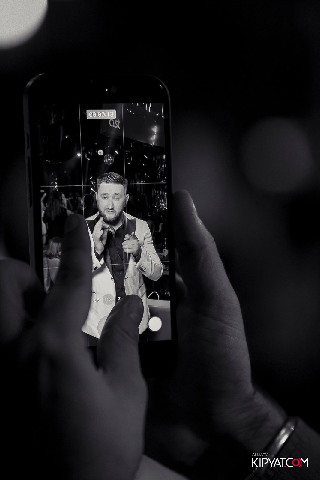 MOOD KARAOKE & TERRACE. КИПЯТКОМ АЛМАТЫ!