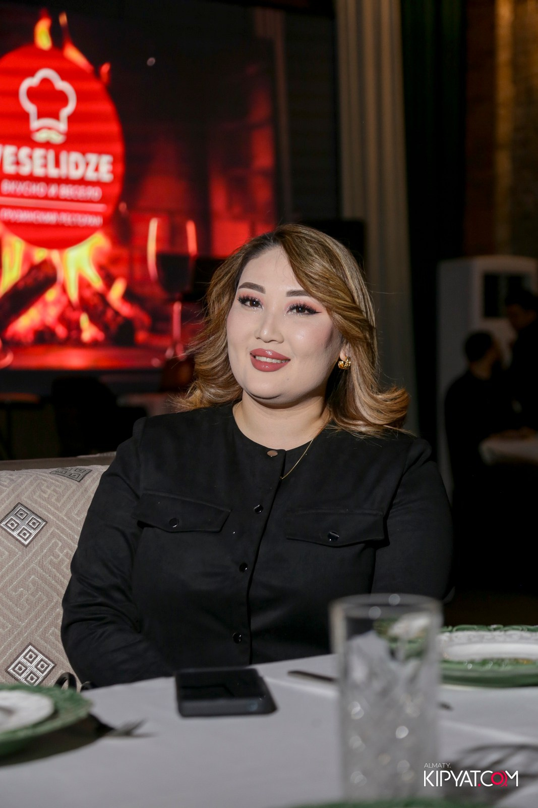 РЕСТОРАН ВЕСЕЛИДЗЕ НА ШЕВЧЕНКО. КИПЯТКОМ АЛМАТЫ!