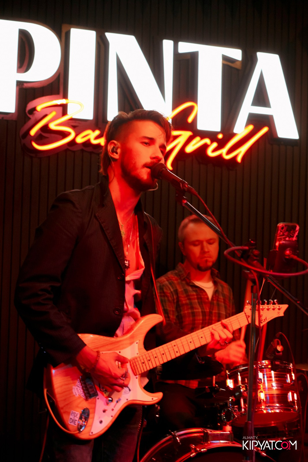 ОКТOBERFEST — ПИНТА НУРЛЫ-ТАУ. КИПЯТКОМ АЛМАТЫ!