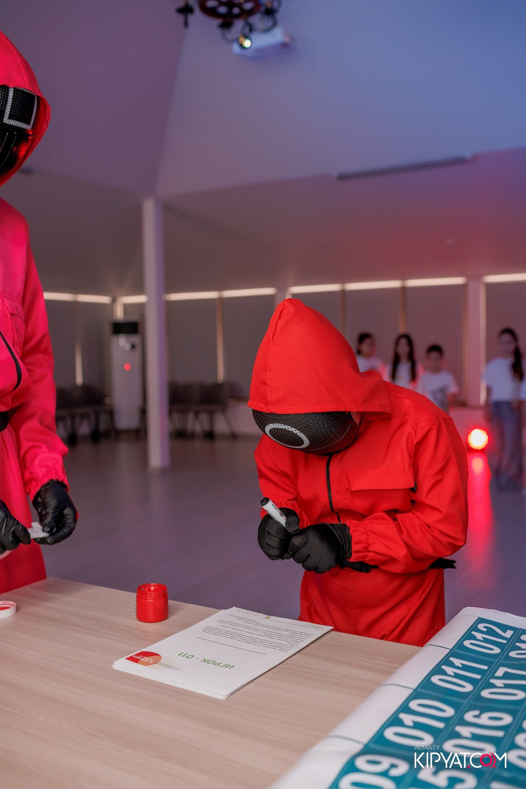 КВЕСТ-ШОУ ALAROVICH / ИГРА В КАЛЬМАРА. КИПЯТКОМ АЛМАТЫ!