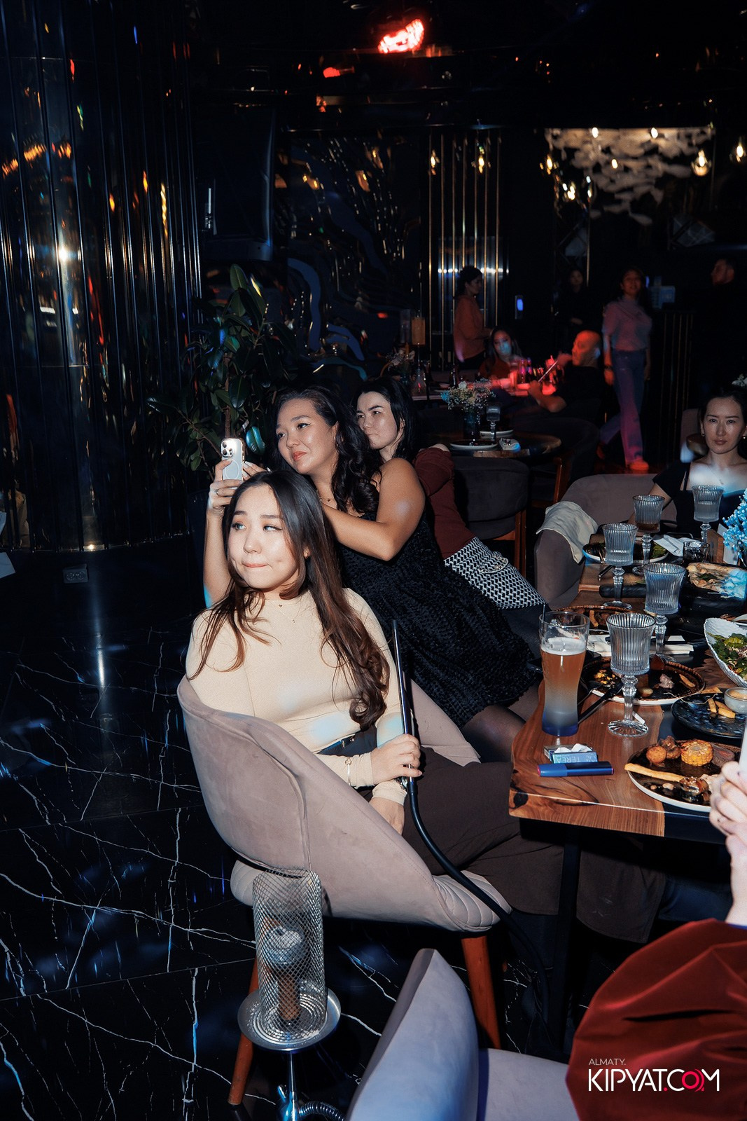 MOOD KARAOKE & TERRACE. КИПЯТКОМ АЛМАТЫ!