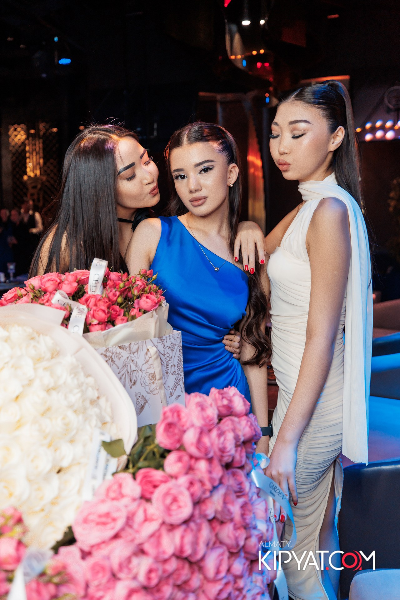 MOOD KARAOKE & TERRACE. КИПЯТКОМ АЛМАТЫ!