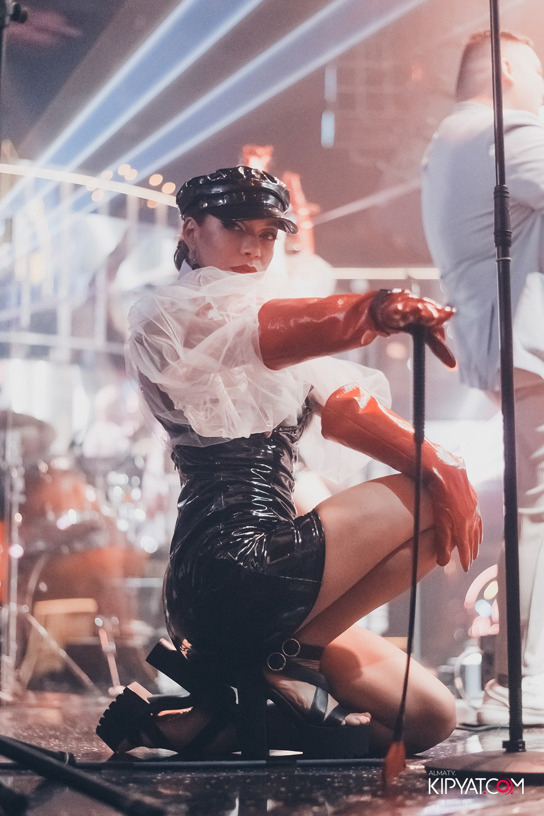 CLUB SHOW BY ИРИНА КАЙРАТОВНА В SANTA BARBARA CLUB. КИПЯТКОМ АЛМАТЫ!