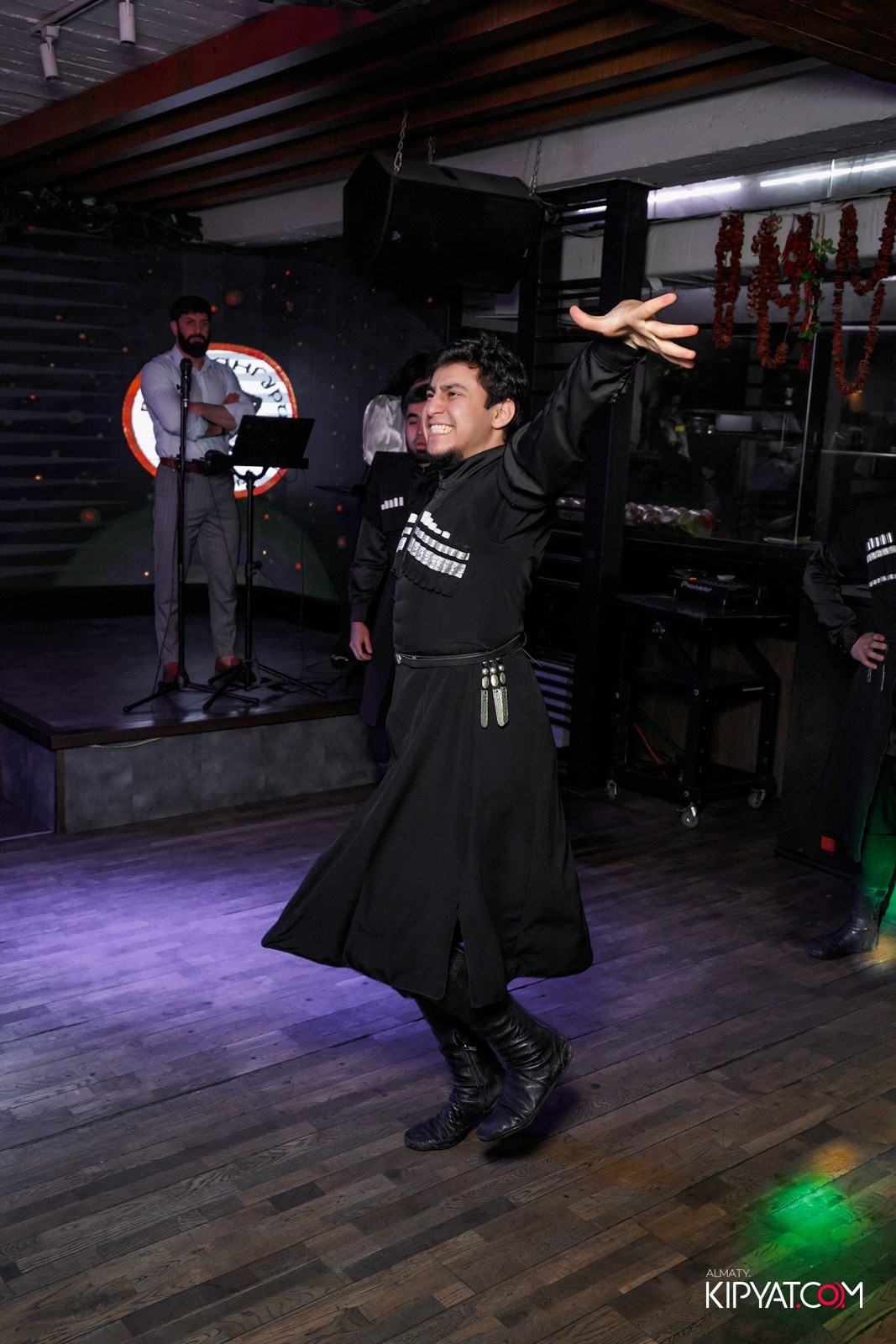 ВАХТАНГУРИ. КИПЯТКОМ АЛМАТЫ!