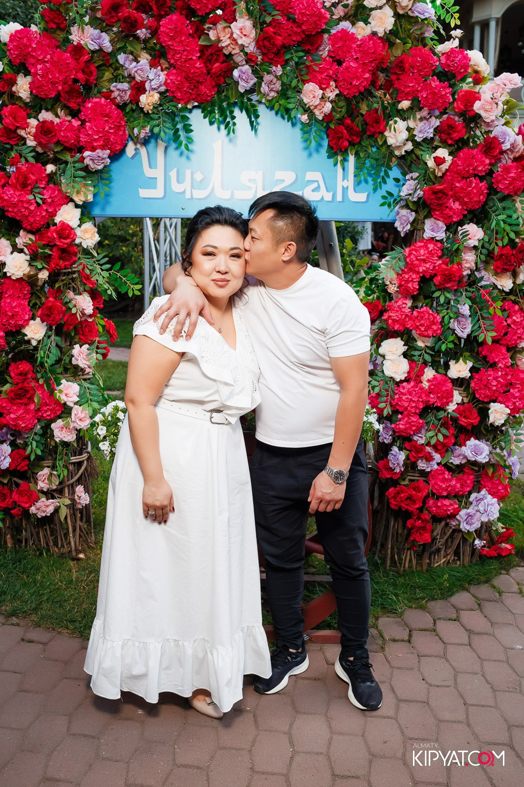 РЕСТОРАН УЧ ЛЯГАН. КИПЯТКОМ АЛМАТЫ!